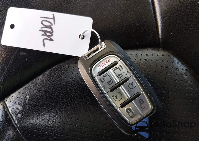 2C4RC1BG8JR280305: 44404118