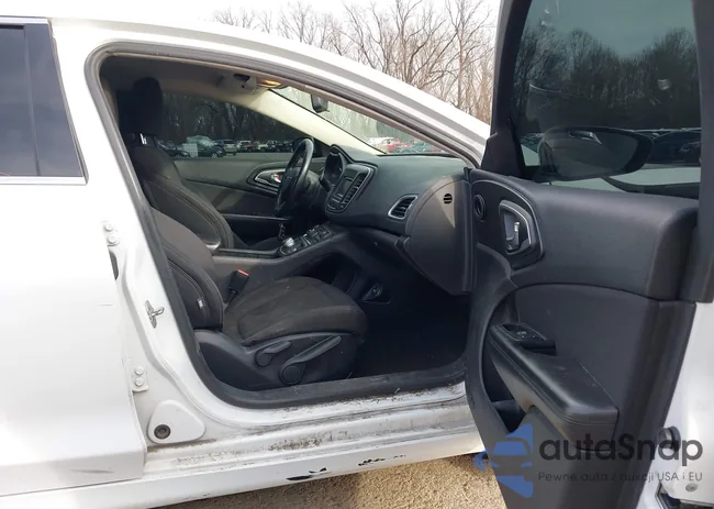 1C3CCCAB1FN603528: 44404121