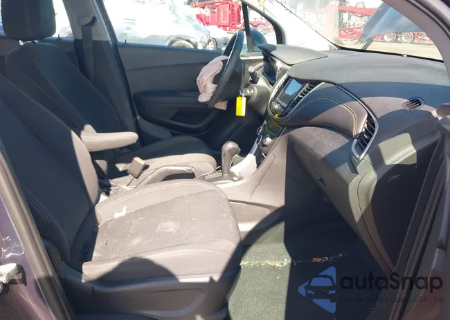 3GNCJNSB2JL248431: 44404149