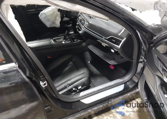 WBA7E2C3XHG741225: 44404151