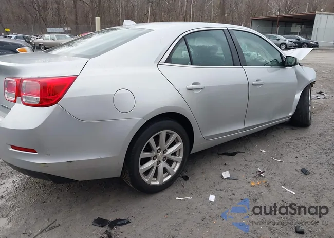 1G11E5SA2DU125629: 44404152