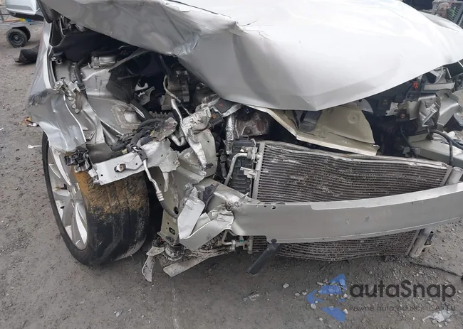 1G11E5SA2DU125629: 44404152