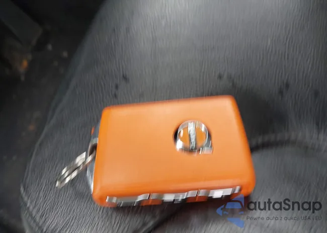 7JR102FK5MG091631: 44404257