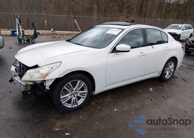 JN1CV6AP6DM722023: 44404272