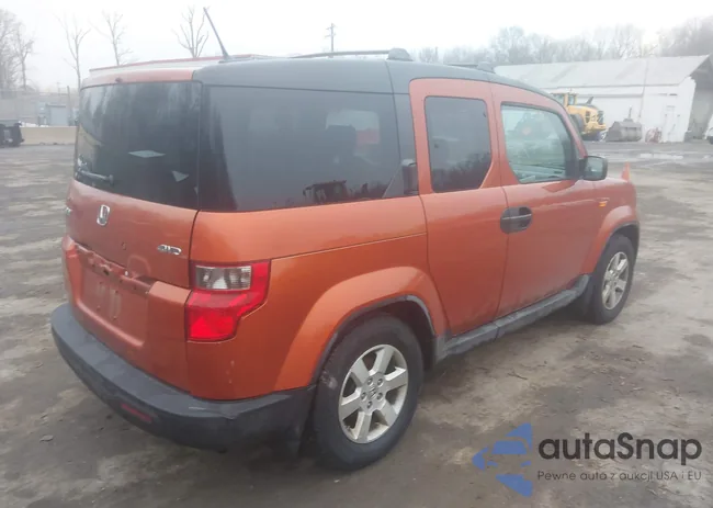 5J6YH2H77BL001943: 44404274