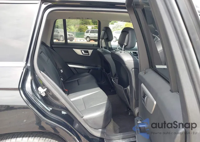 WDCGG5HB7DG106885: 44404311