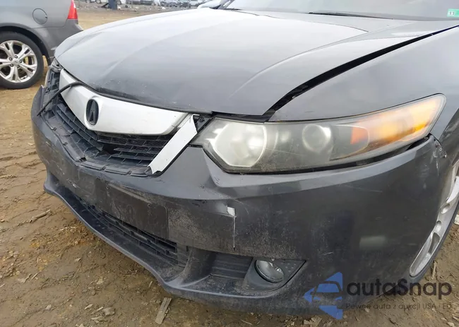 JH4CU2F66BC007009: 44404316