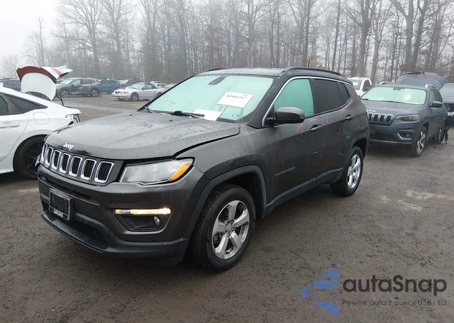 3C4NJDBB1JT434943: 44404317