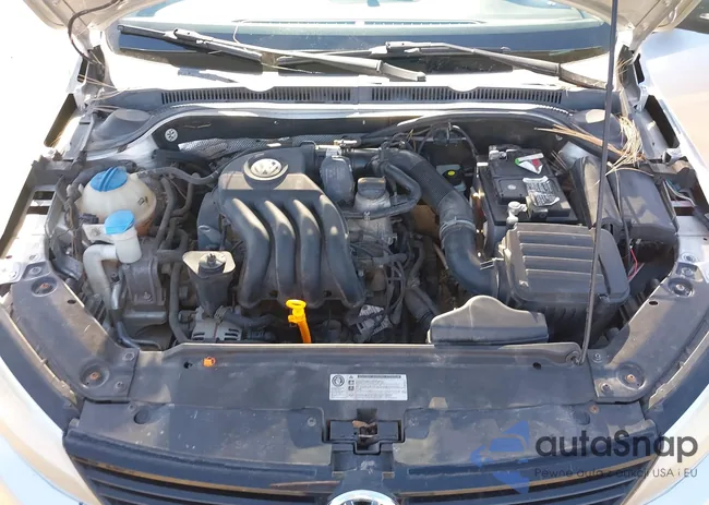 3VW2K7AJ6BM060459: 44404355