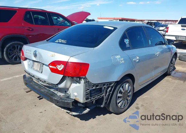 3VW2K7AJ6BM060459: 44404355