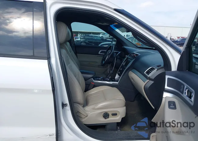 1FM5K7D88EGA74401: 44404389