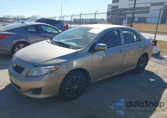 2T1BU4EE0AC372681: 44403434