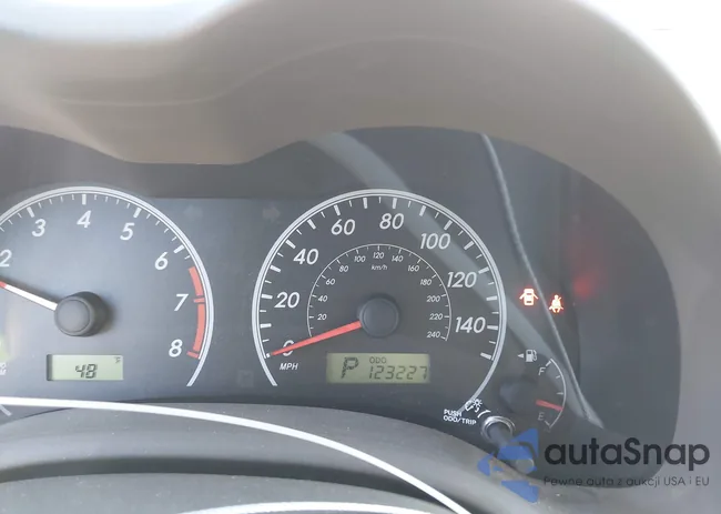 2T1BU4EE0AC372681: 44403434