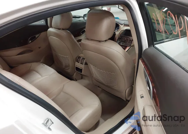 1G4GD5ER7CF350102: 44403468