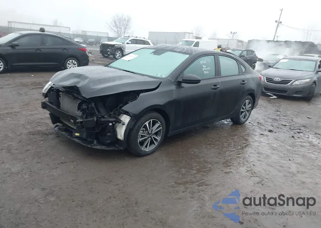 3KPF24ADXPE561952: 44403476