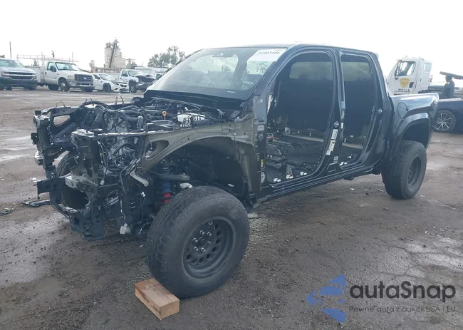 3TMLB5JN1RM068493: 44403486