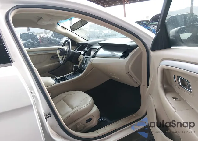 1FAHP2H8XFG207652: 44403509