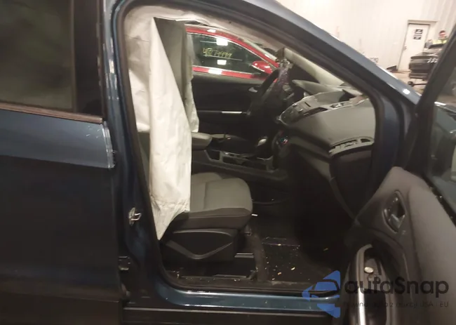 1FMCU9GD7JUA70650: 44403589