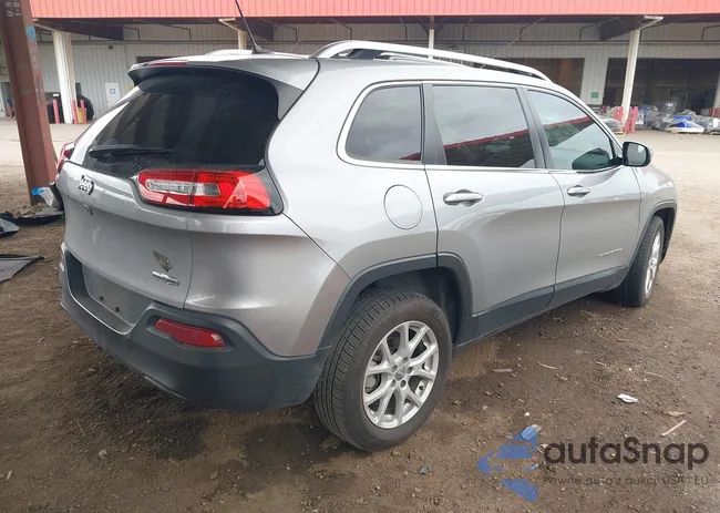 1C4PJLCB2HW667428: 44403650