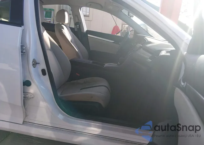 2HGFC2F54JH532298: 44403730