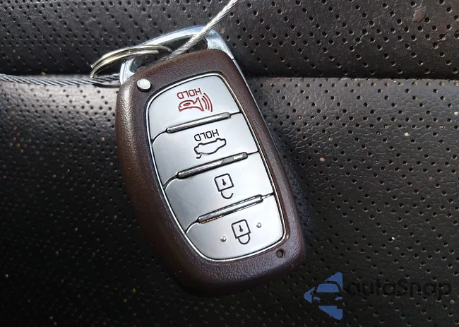 5NPD84LF6HH054872: 44403798