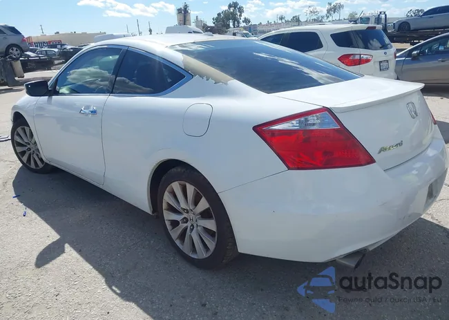 1HGCS22898A006392: 44404849