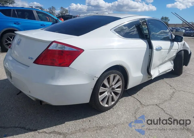 1HGCS22898A006392: 44404849