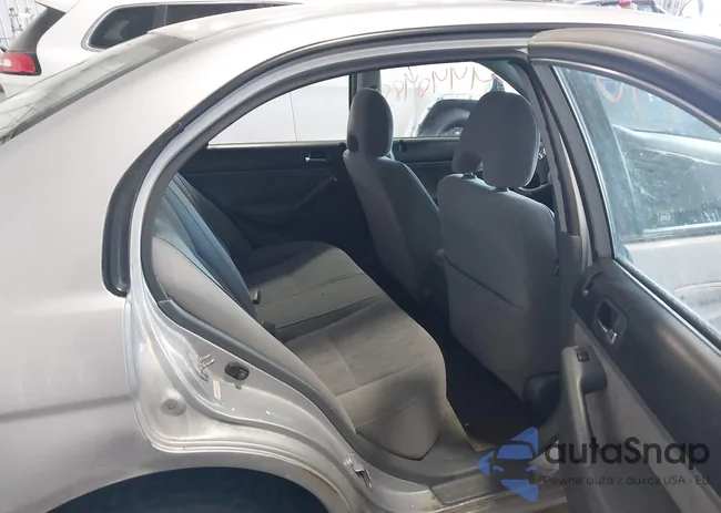 2HGES26743H524821: 44404851