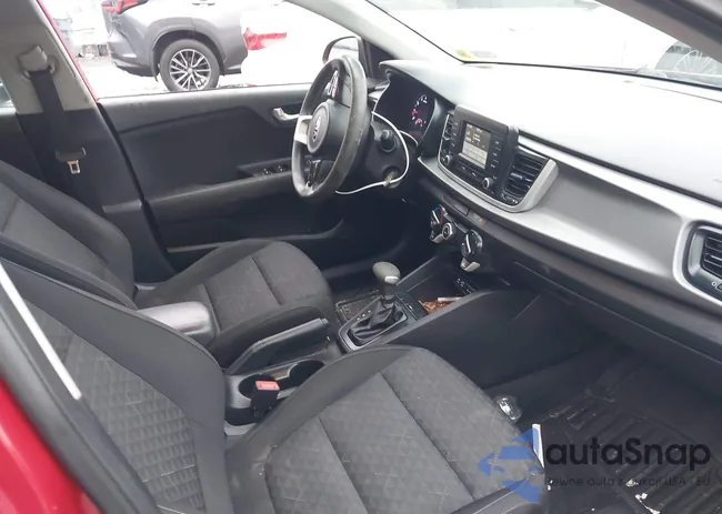 3KPA24AB7JE046228: 44404874