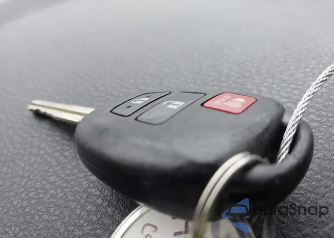 JTMBFREV6HJ714012: 44404936