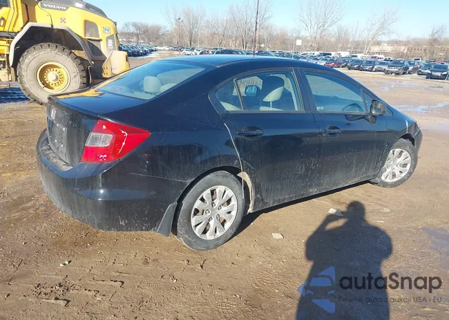 19XFB2F56CE069676: 44404959