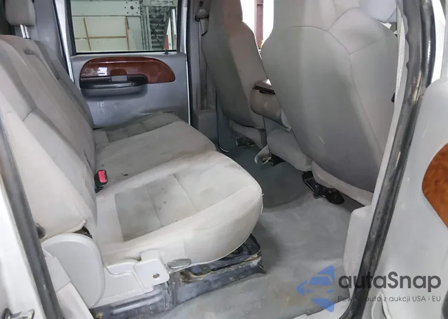 1FTNW21P63ED65494: 44405132