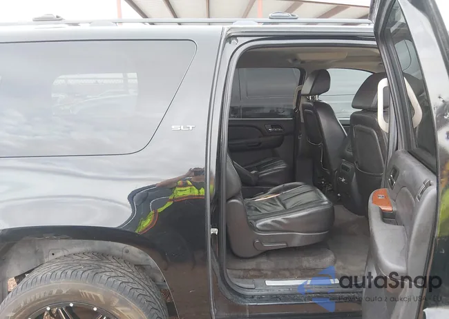 1GKFC16028R230858: 44405141