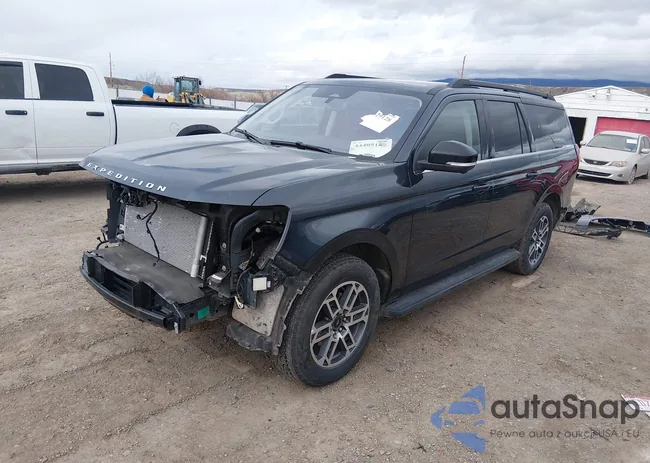 1FMJK1J81SEA18422: 44405189