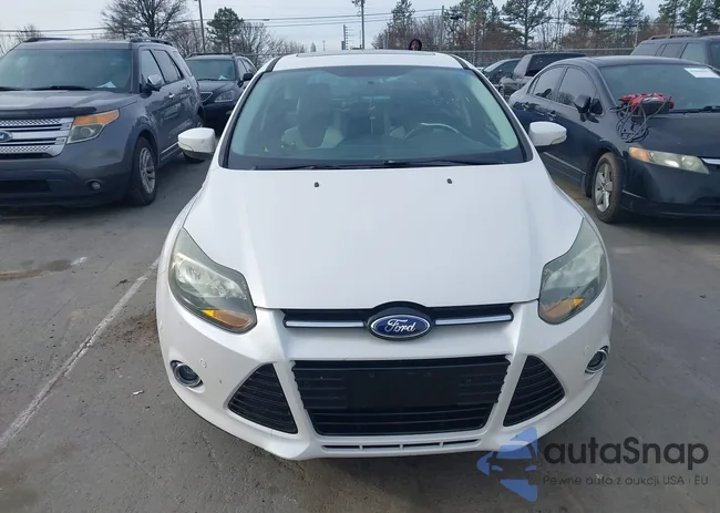 1FADP3N26DL108626: 44405195