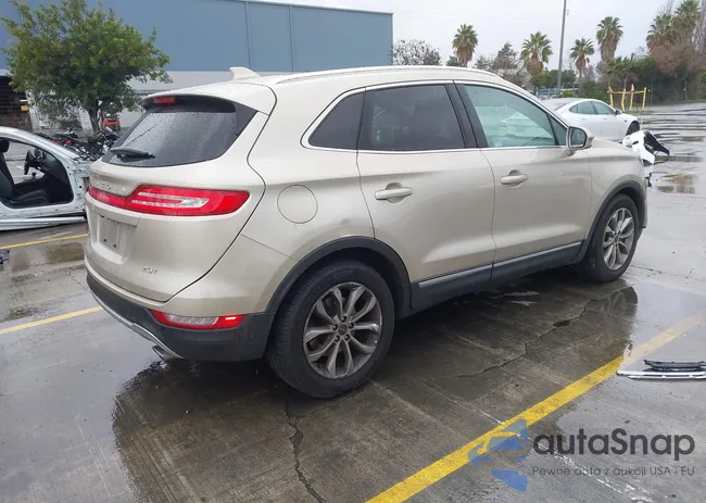 5LMCJ2C95HUL57980: 44405197