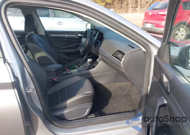 3VW7M7BU0RM003130: 44405230