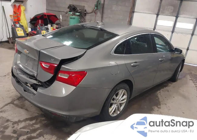 1G1ZD5ST5JF237705: 44405361