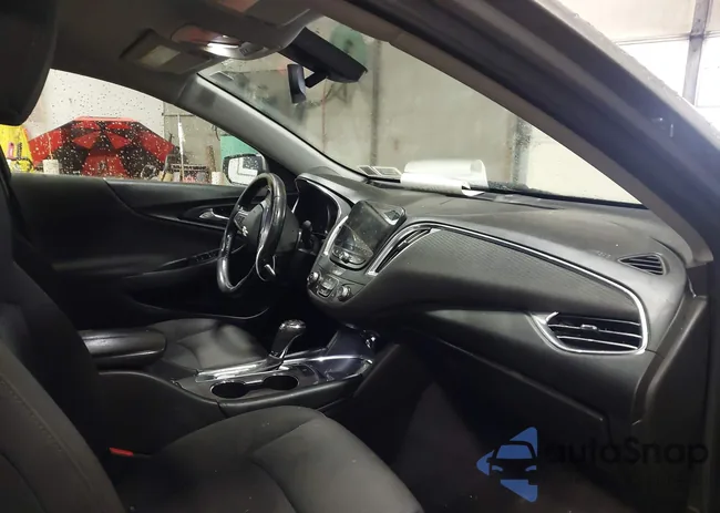 1G1ZD5ST5JF237705: 44405361