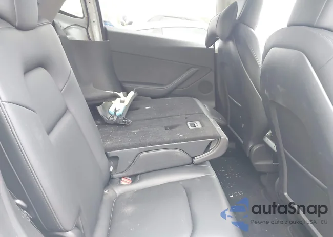 5YJYGDEE2MF176811: 44404514