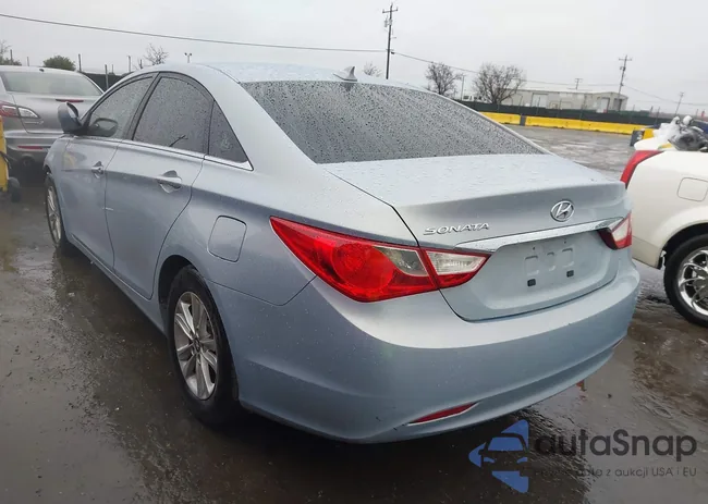 5NPEB4AC6DH777078: 44404541