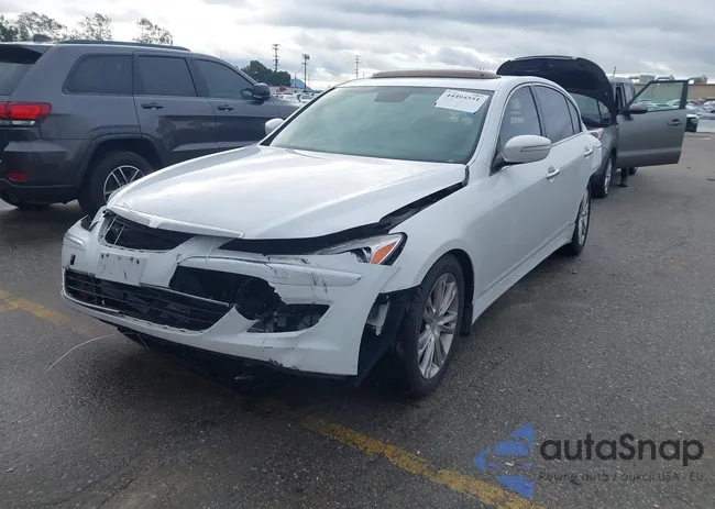 KMHGC4DD3DU247758: 44404551