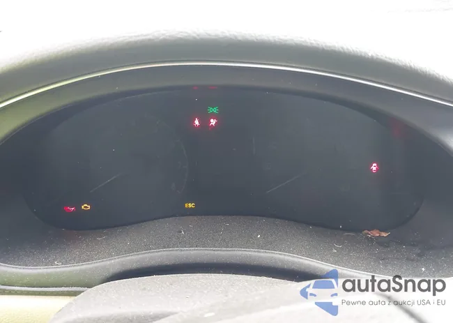 KMHGC4DD3DU247758: 44404551