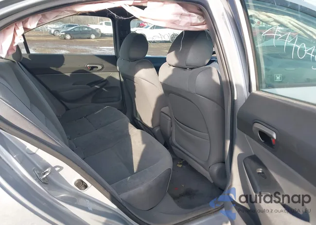 1HGFA16547L131975: 44404556