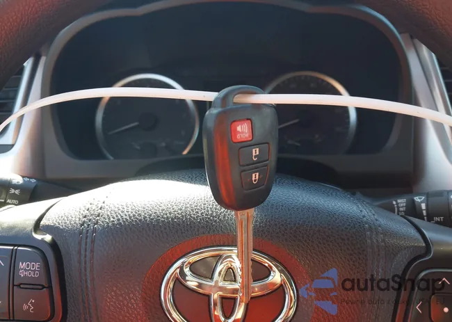 5TDZARFH3JS033868: 44404568