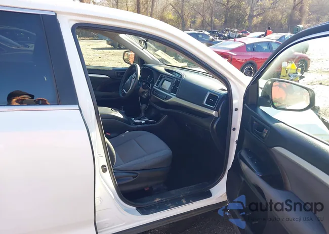 5TDZARFH3JS033868: 44404568