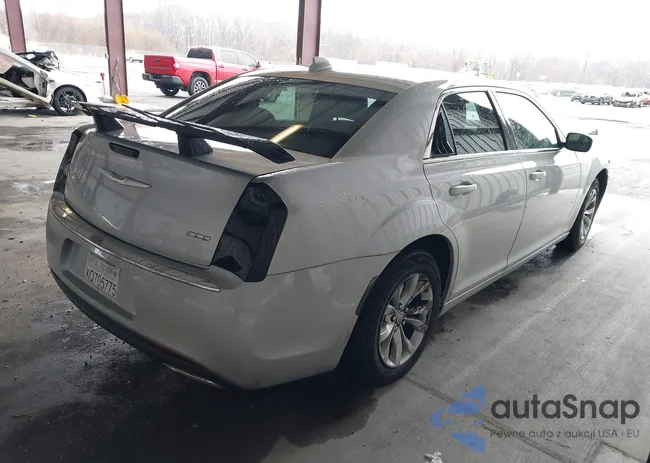 2C3CCAAG7KH627609: 44404602