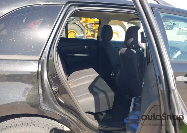 2FMDK3GC5DBB43944: 44404621