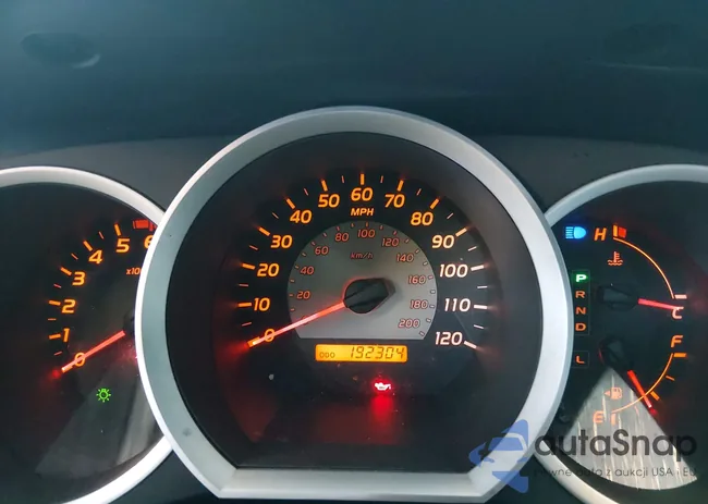 3TMLU42N98M015977: 44404644