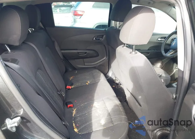 1G1JC6SG0G4173666: 44404651